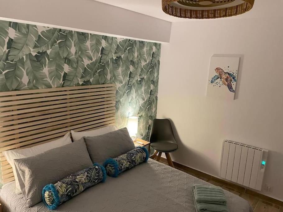 Waterfront 3 Bed Apartment, 90m From The