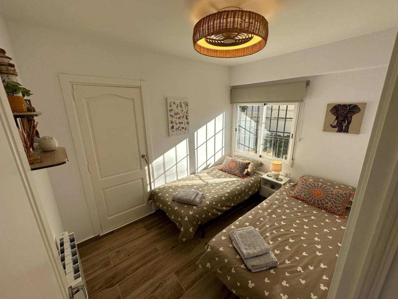 Waterfront 3 Bed Apartment, 90m From The Appartement