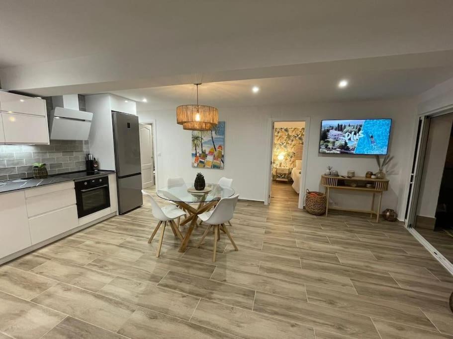 Apartment Waterfront 3 Bed Apartment, 90m From The